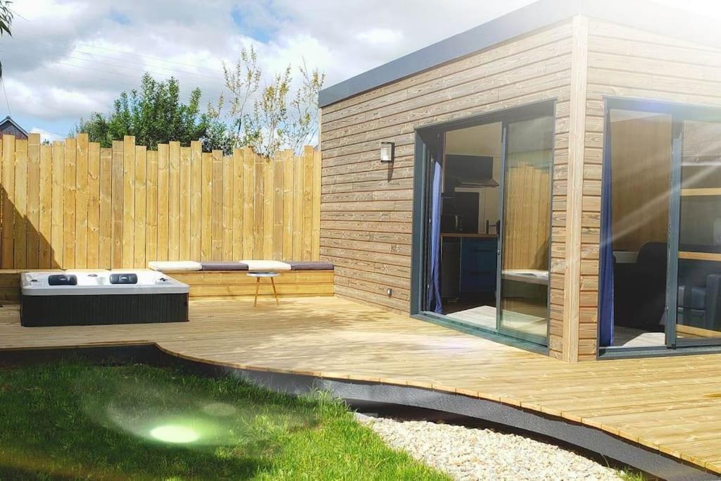 Studio De Jardin Au Calme Hennebont Exterior photo